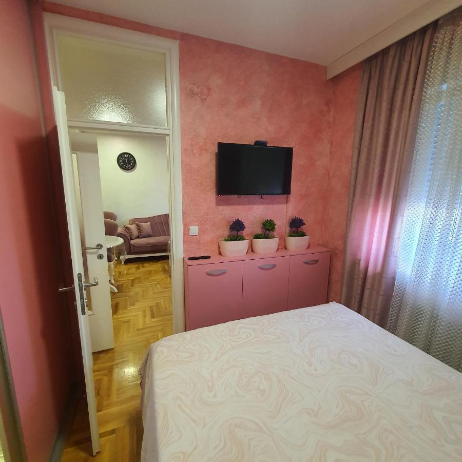 Apartman Kristina, Istocno Sarajevo,Vojvode Radomira Putnika 49F Lukavica Bagian luar foto