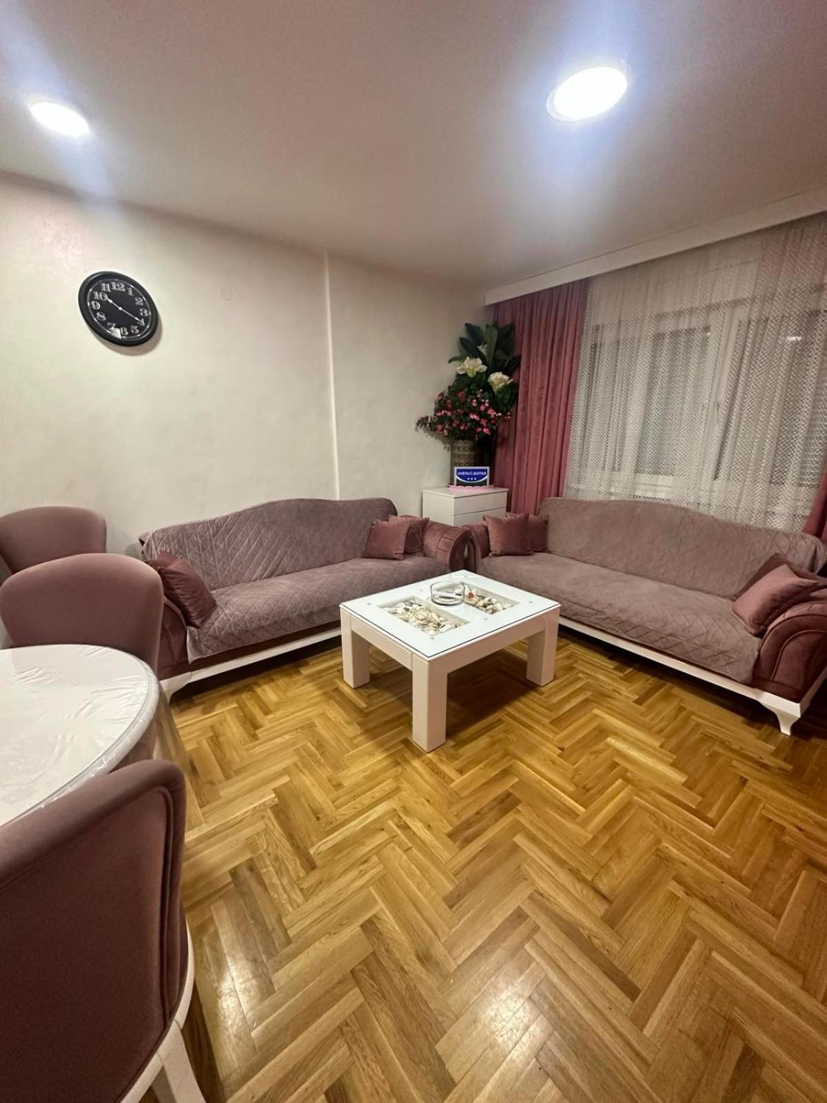 Apartman Kristina, Istocno Sarajevo,Vojvode Radomira Putnika 49F Lukavica Bagian luar foto
